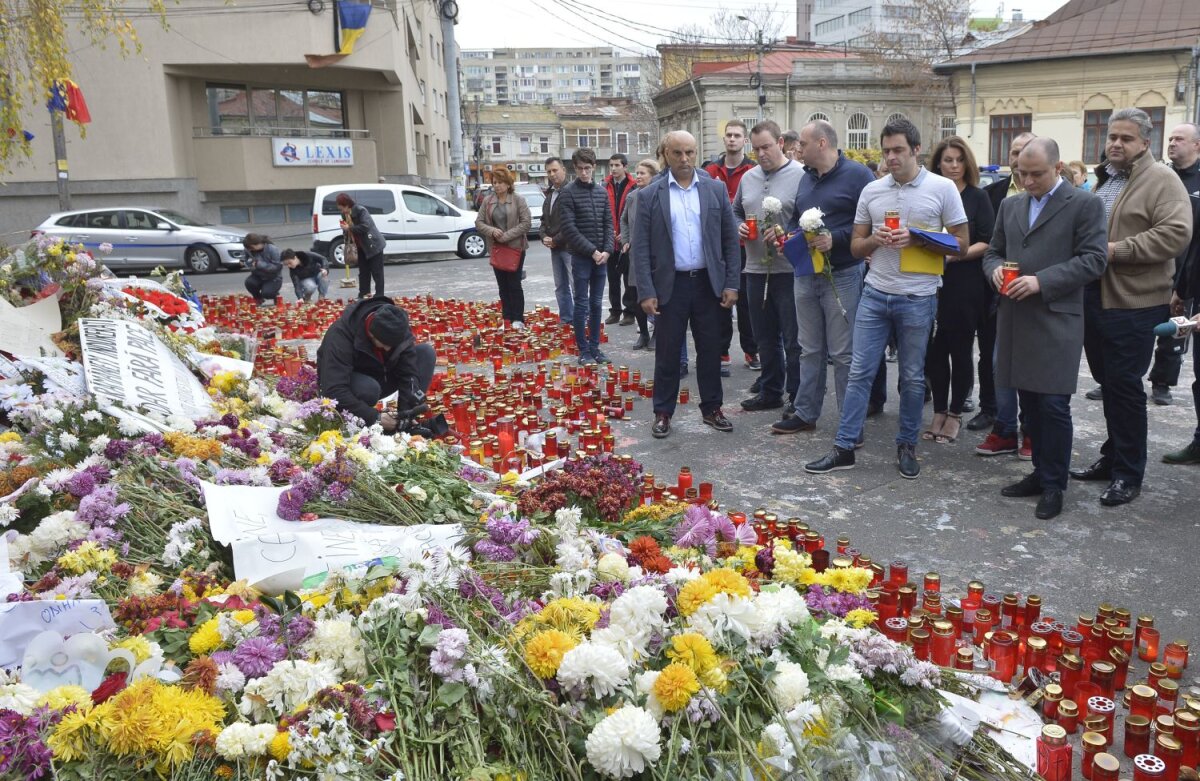 FOTO Aşi la Circ » Cele mai tari imagini ale show-ului oferit de Ronnie O'Sullivan şi Stuart Bingham