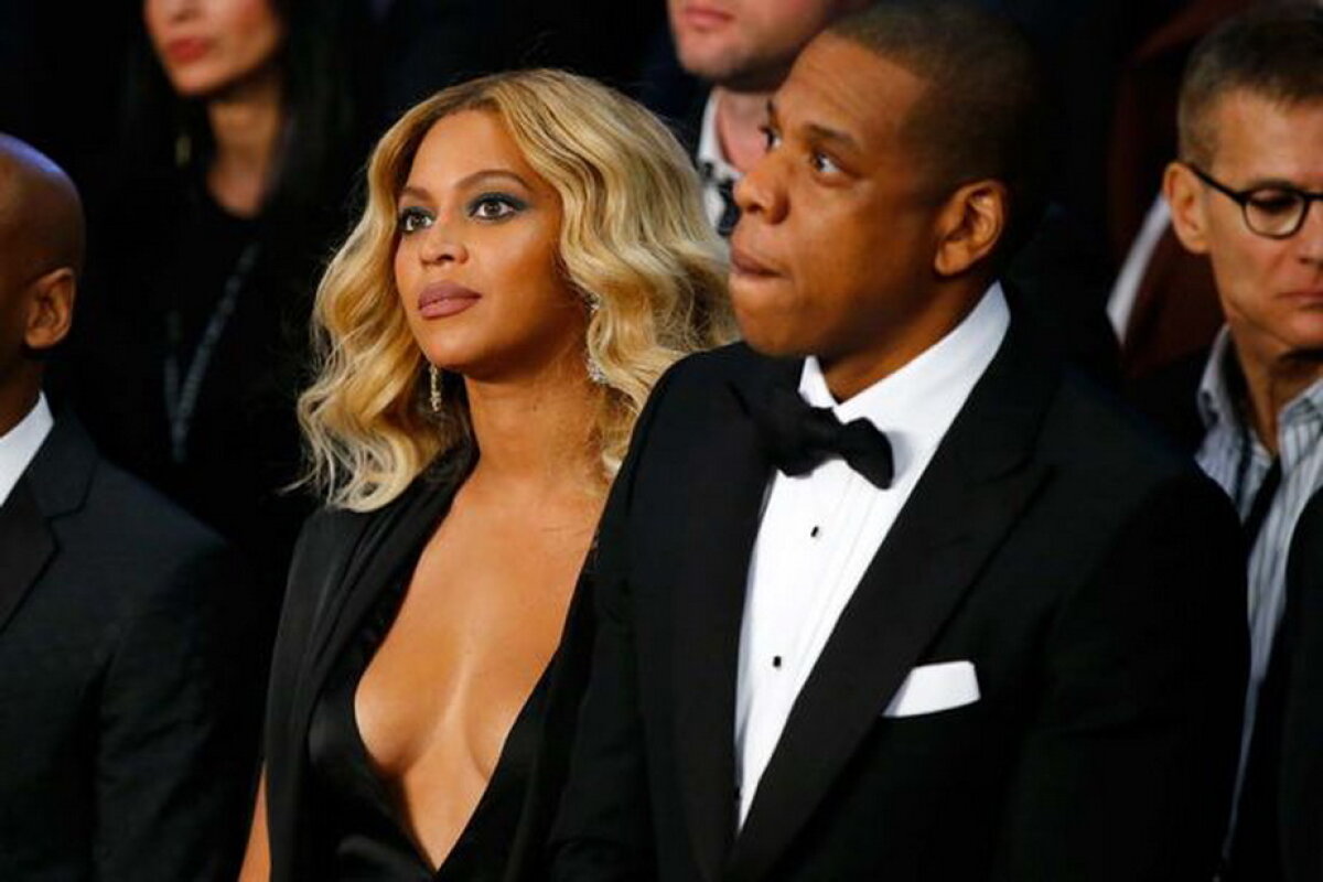 Beyonce, la un pas să își arate sînii în toată splendoarea