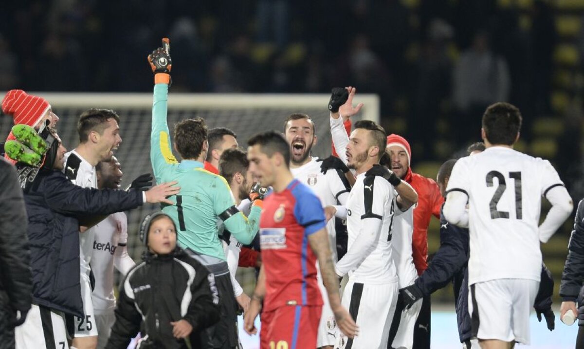 VIDEO + FOTO Dramatic! Steaua a pierdut în ultimul minut meciul cu Astra, 0-1 » Șansele la titlu sînt tot mai mici