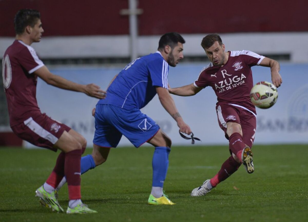 VIDEO+FOTO Rapid, noul lider din seria 1, după victoria în fața Gloriei Buzău, scor 4-0