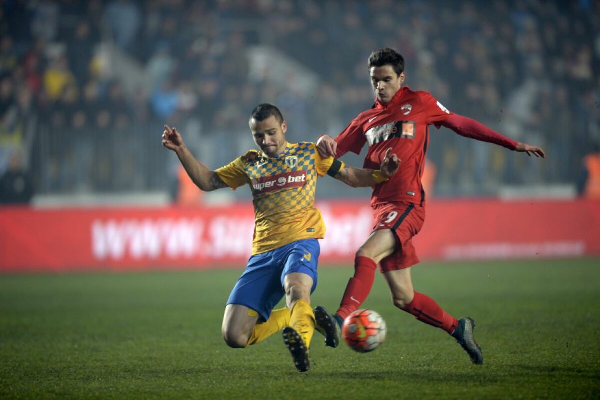 VIDEO + FOTO Siguri de play-off! Dinamo a învins Petrolul, scor 2-1! "Cîinii" au înscris un gol controversat