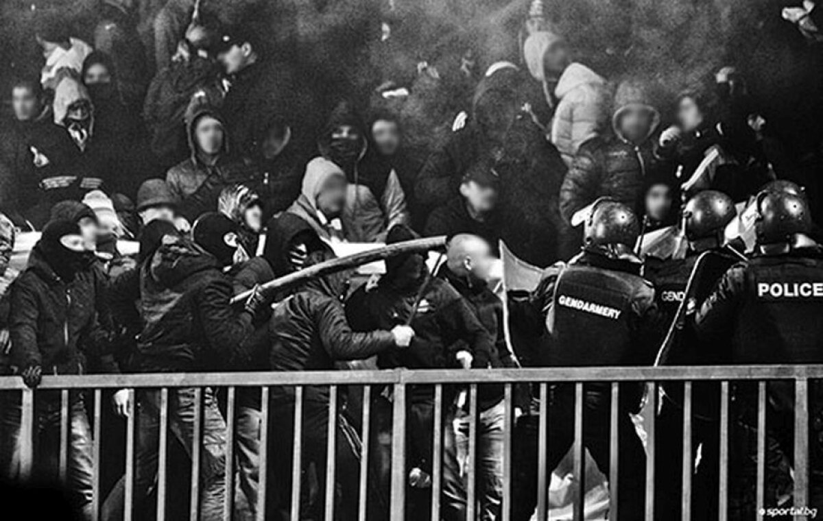 VIDEO + FOTO Scene halucinante în Bulgaria! Reghecampf putea fi martorul unor imagini incredibile! Ultrașii lui Levski au făcut prăpăd