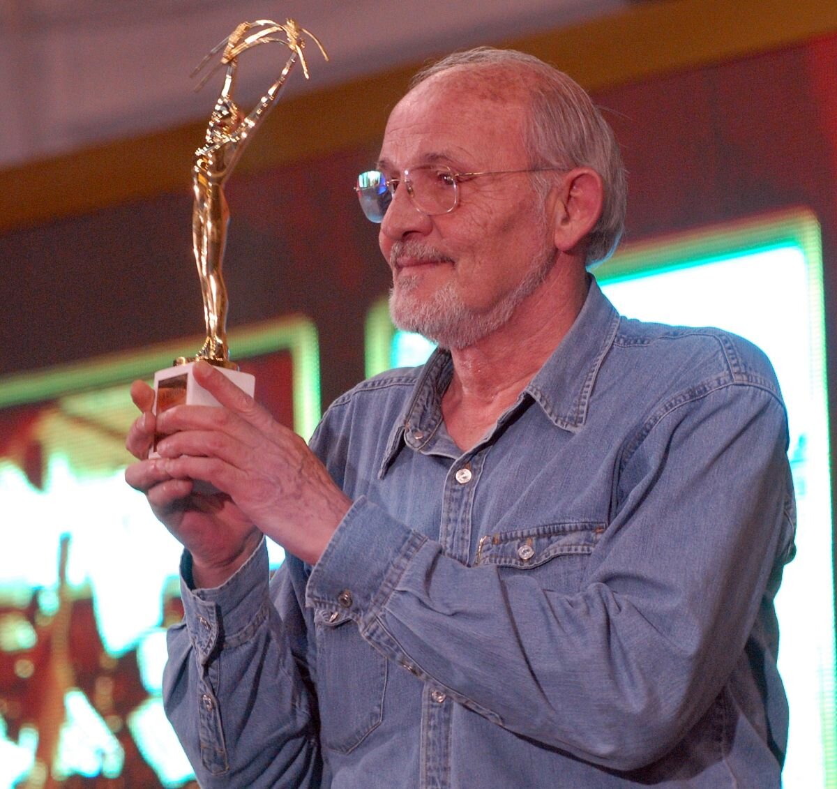 A murit "tunarul" de pe semicerc » Gheorghe Gruia, unul dintre cei mai mari handbalişti români din toate timpurile, s-a stins în Mexic în urma unui infarct