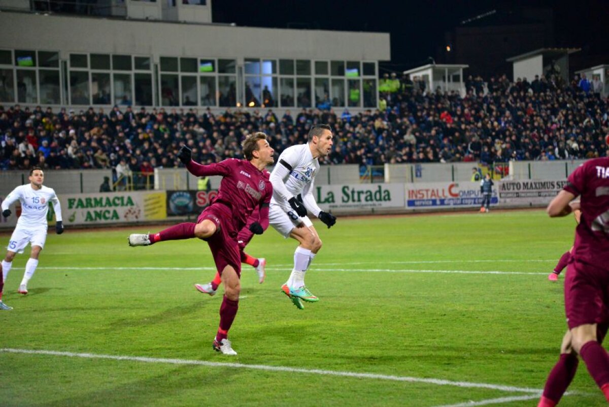 VIDEO+FOTO Nici Conceicao nu îi ajută » CFR Cluj a pierdut pe terenul lui FC Botoșani, scor 1-2