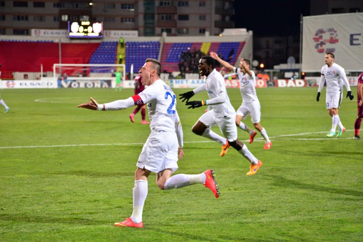 VIDEO+FOTO Nici Conceicao nu îi ajută » CFR Cluj a pierdut pe terenul lui FC Botoșani, scor 1-2