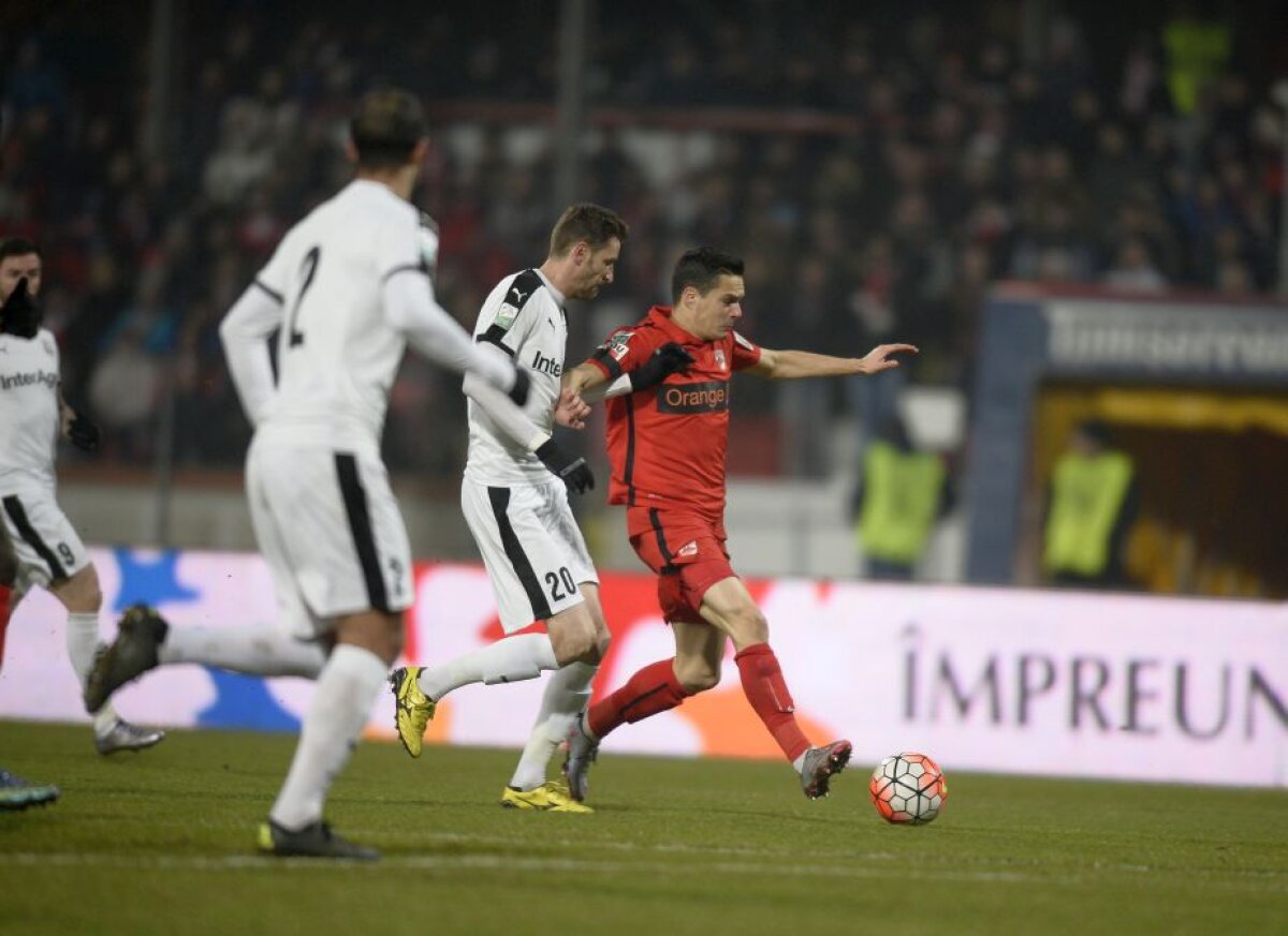 FOTO Dinamo - Astra 2-1 » "Cîinii" au cîștigat meciul grație unui gol marcat în ultimul minut și s-au calificat în semifinale