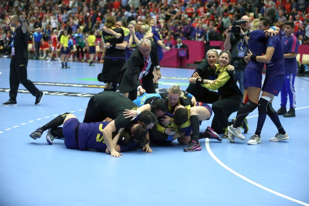 GALERIE FOTO Româncele s-au descătușat după calificarea în semifinale! Imagini de colecție cu Neagu și compania