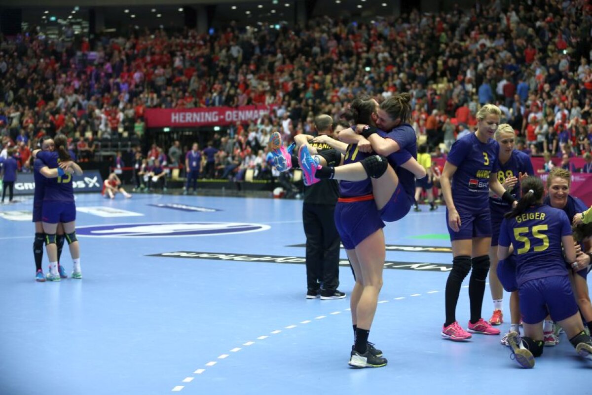 GALERIE FOTO Româncele s-au descătușat după calificarea în semifinale! Imagini de colecție cu Neagu și compania