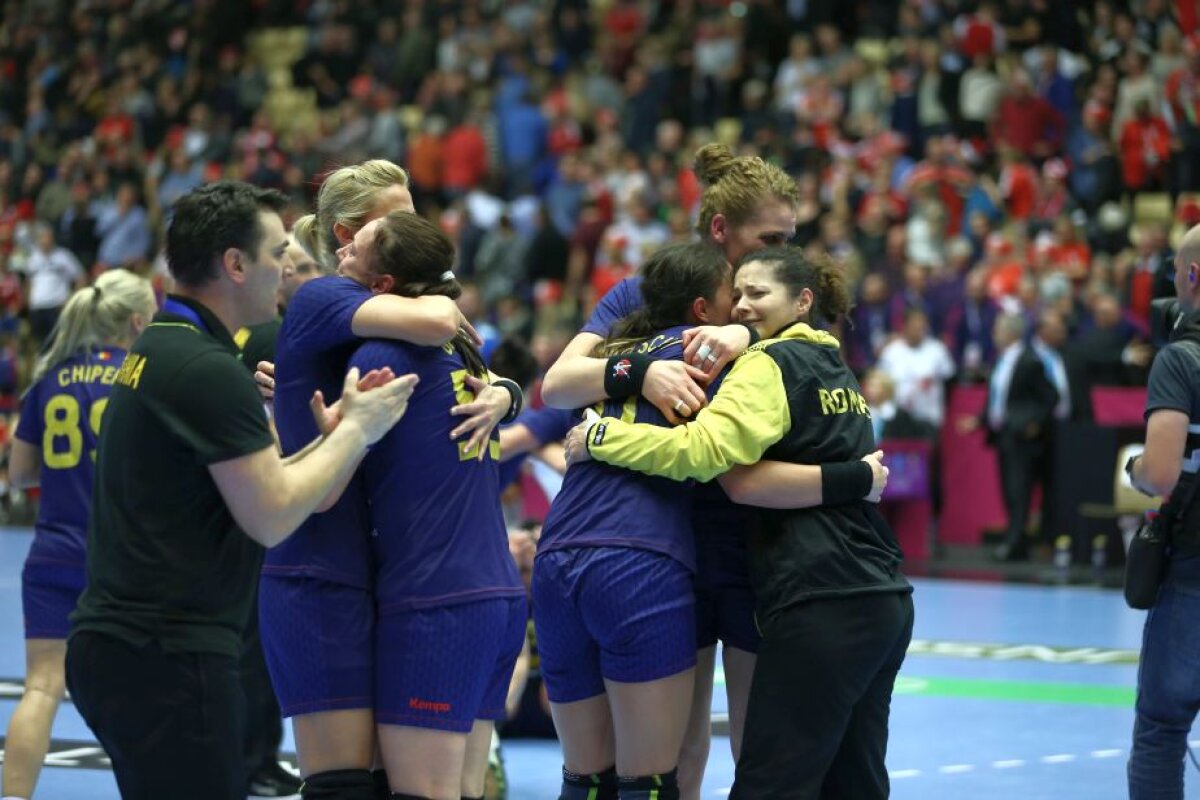 GALERIE FOTO Româncele s-au descătușat după calificarea în semifinale! Imagini de colecție cu Neagu și compania