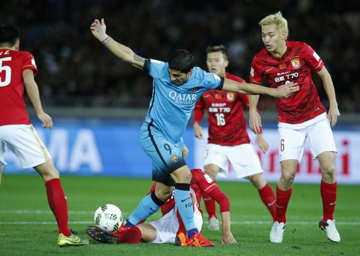 FOTO  + VIDEO » Barcelona - Guaghzhou 3-0 » Hat-trick-ul lui Suarez îi duce pe catalani în finala CM al cluburilor