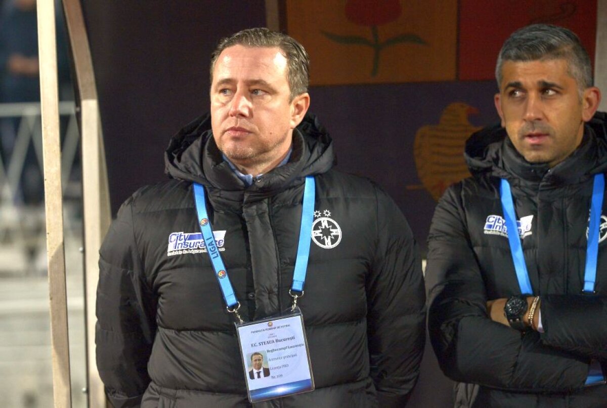 INFORMAȚII EXCLUSIVE! Spioni în vestiarul Stelei: am aflat secretele tactice ale lui Reghecampf! Imagini senzaționale cu planurile tehnicianului