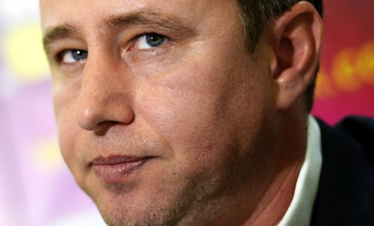 INFORMAȚII EXCLUSIVE! Spioni în vestiarul Stelei: am aflat secretele tactice ale lui Reghecampf! Imagini senzaționale cu planurile tehnicianului