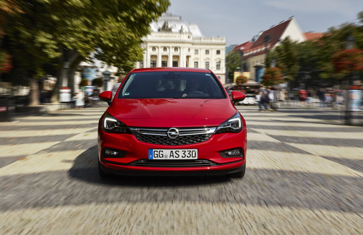Isteț foc! » Noul Opel Astra a venit cu tehnologii pe care le găsești doar la mărcile premium