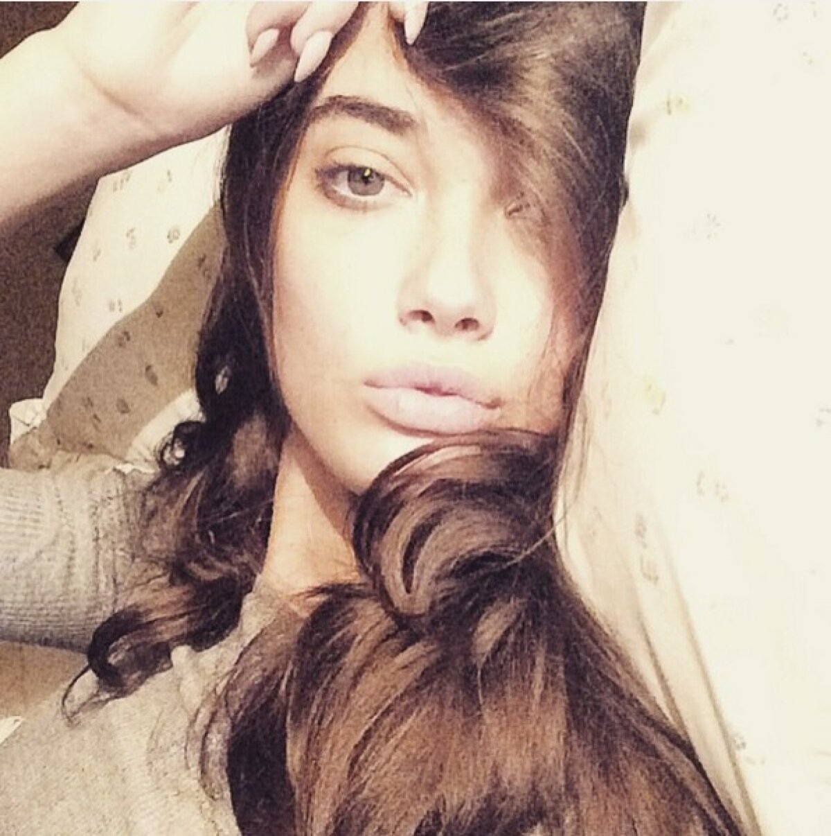 Cea mai frumoasa prietenă de fotbalist. Ea este incredibila Ștefania Ivănescu. Galerie foto incendiară