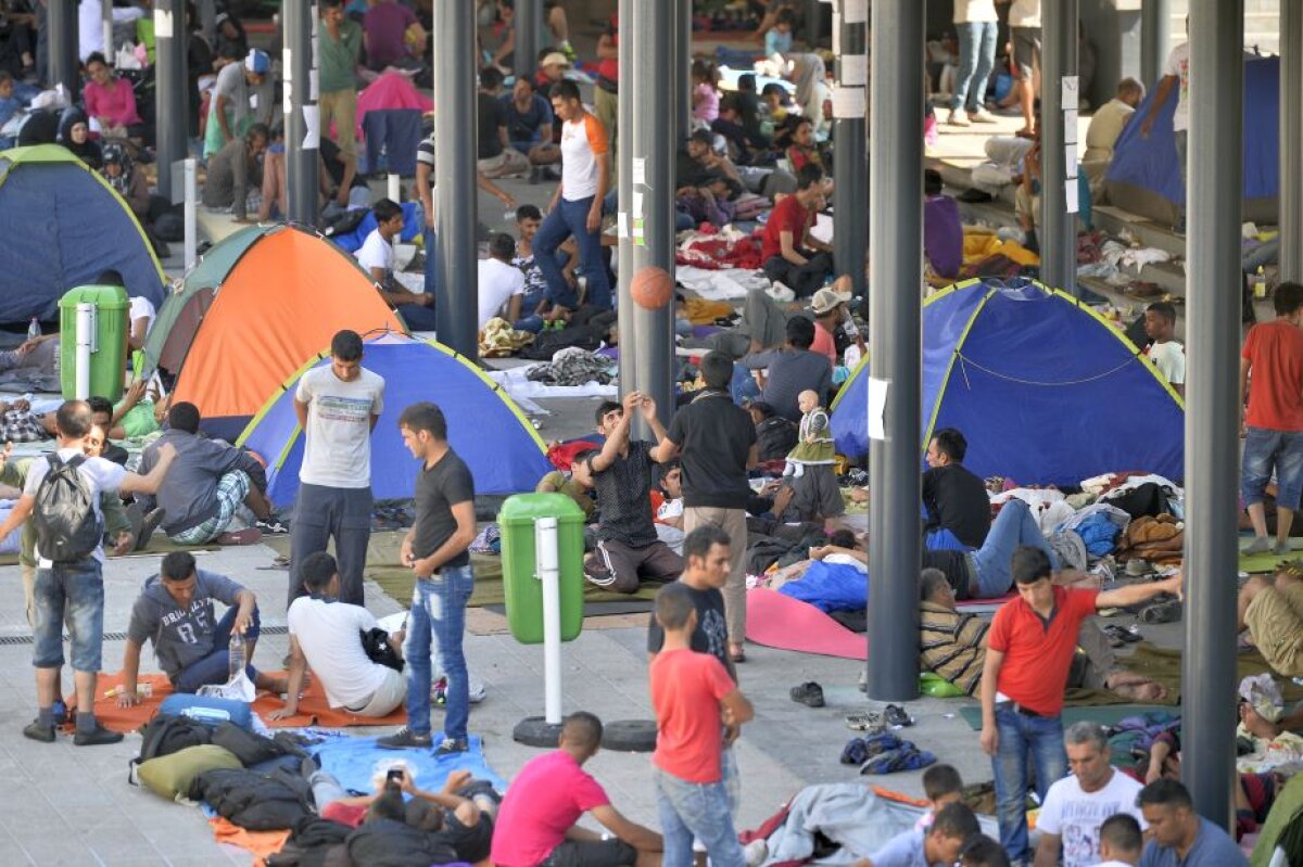 GALERIE FOTO 50 de imagini definitorii pentru 2015 » Îți mai aduci aminte de aceste evenimente?