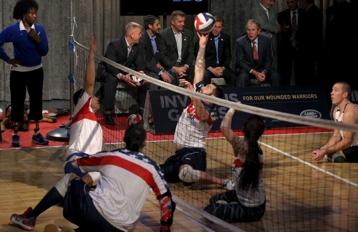 GALERIE FOTO 50 de imagini definitorii pentru 2015 » Îți mai aduci aminte de aceste evenimente?