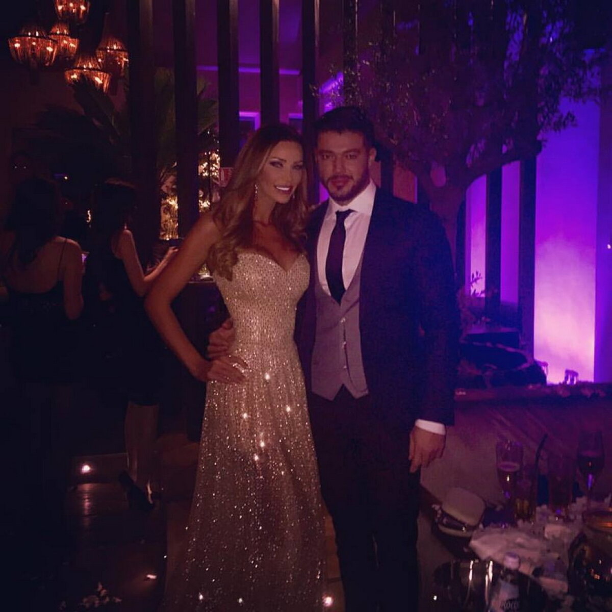 Bianca Drăgușanu, strălucitoare în noaptea de Revelion!