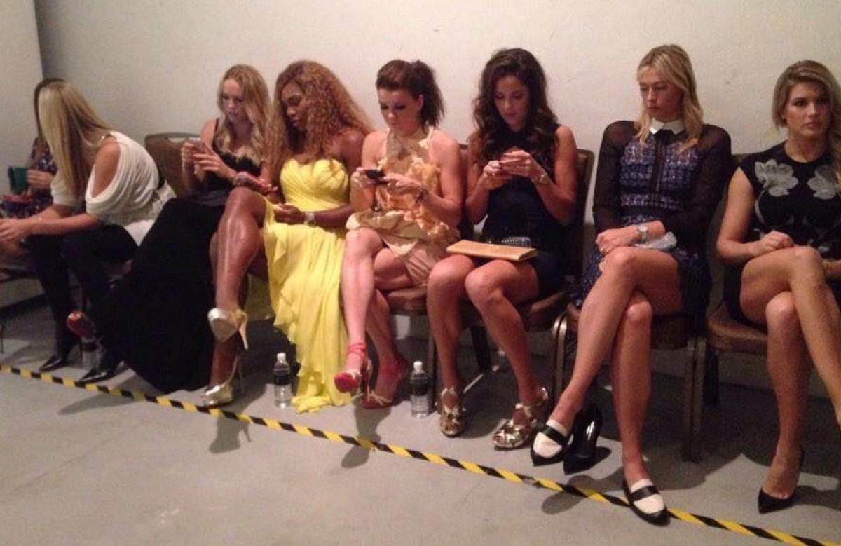 Înțepăturile fără nume ale Sarei Errani aduc în lumină o dilemă mai veche: cît de bine se înțeleg jucătoarele din WTA? ”Ne urîm între noi”