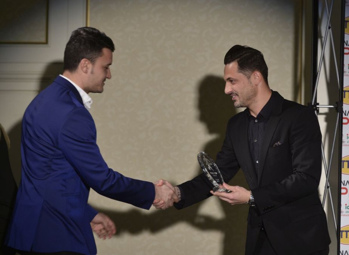 S-au decernat premiile AFAN » Cine sînt cei mai buni jucători, antrenori, conducători şi jurnalişti din 2015
