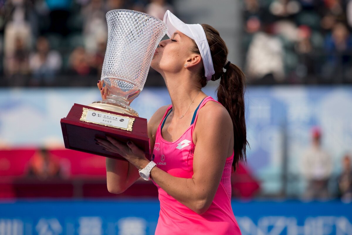 FOTO Primele trofee pe 2016 » S-au decis primii campioni în turneele ATP şi WTA