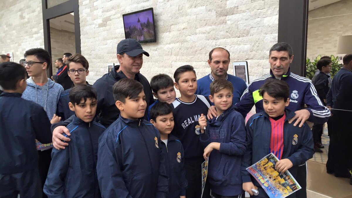 GALERIE FOTO Steliștii, alături de copiii din familiile defavorizate