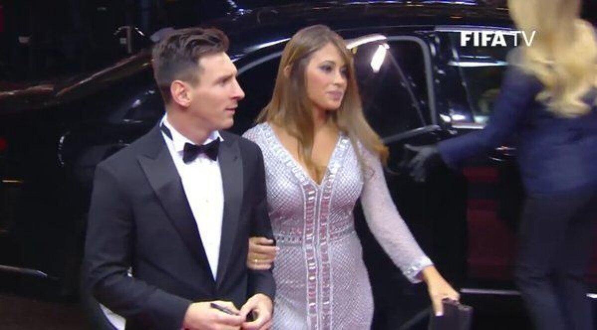 FOTO Iubita lui Messi a fost cea care a impresionat la Balonul de Aur » Ținută super-mulată pentru Antonella, costum sobru pentru Leo