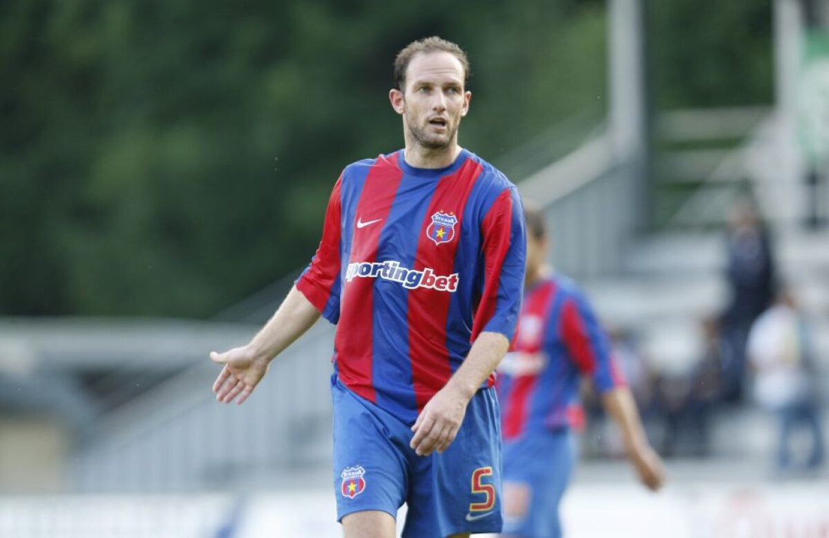 FOTO Fotbalistul de 300.000 de euro pe an în Liga 1, fost la Craiova, Steaua și Dinamo, e golgeter în Liga a 4-a