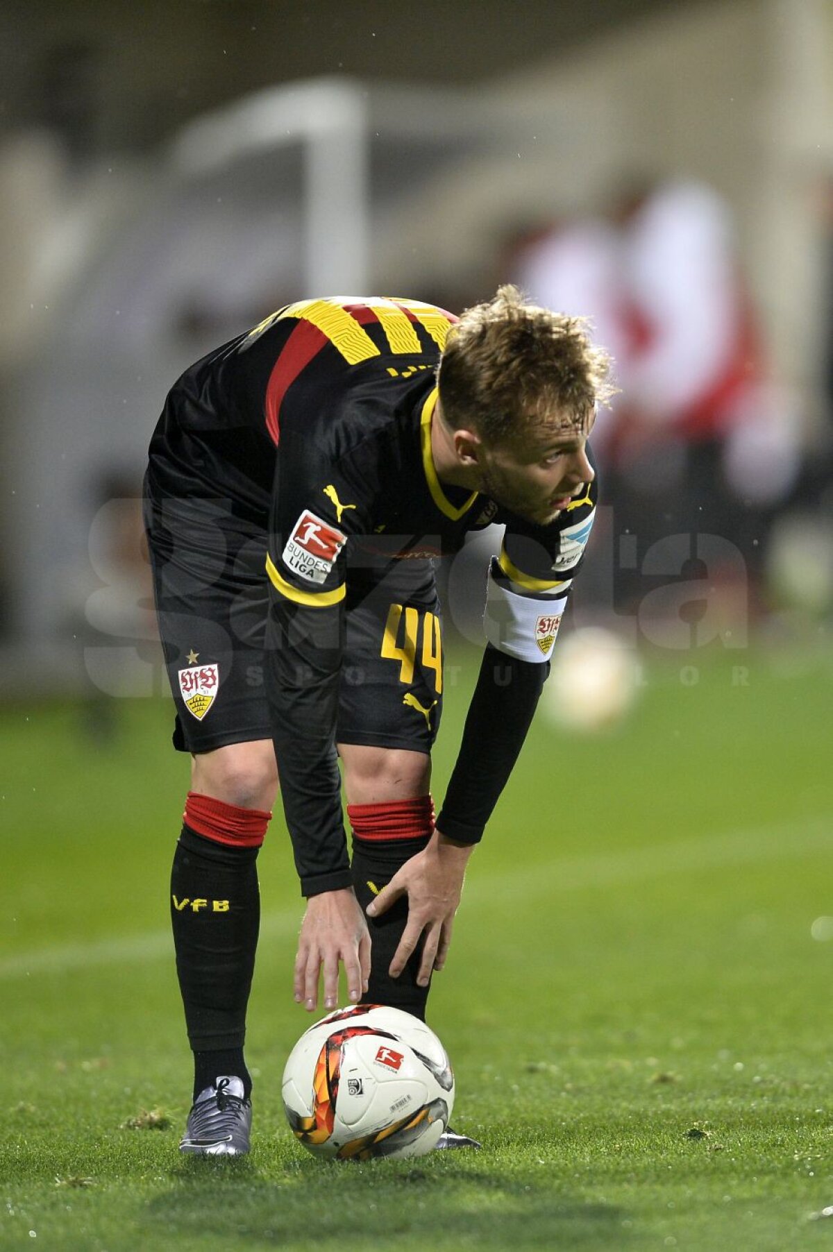 GALERIE FOTO Primele vești bune pentru Maxim » A fost căpitan și mai mulți reprezentanți din Bundesliga au fost cu ochii pe el