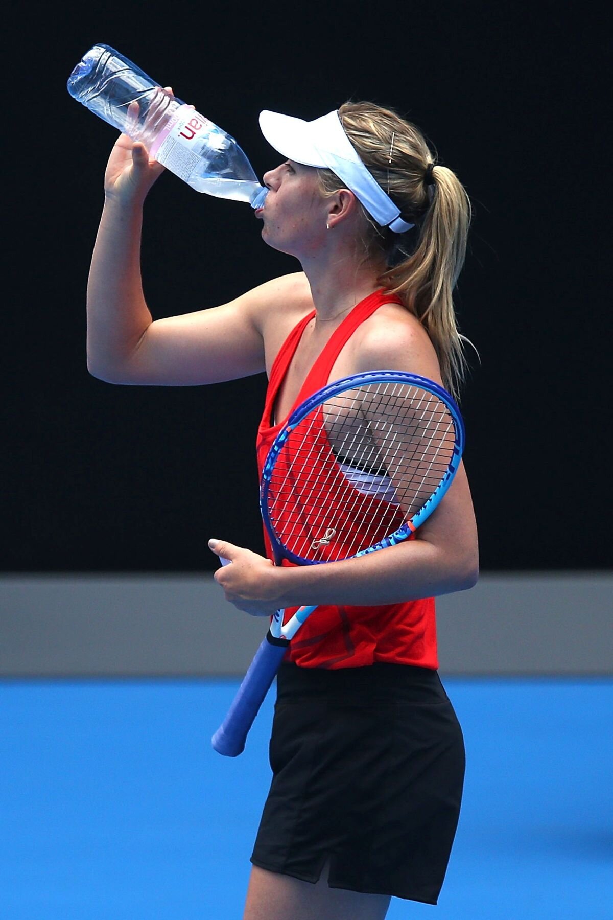 GALERIE FOTO  Infern la Melbourne » Temperaturi de peste 42 °C la meciurile din calificările Australian Open