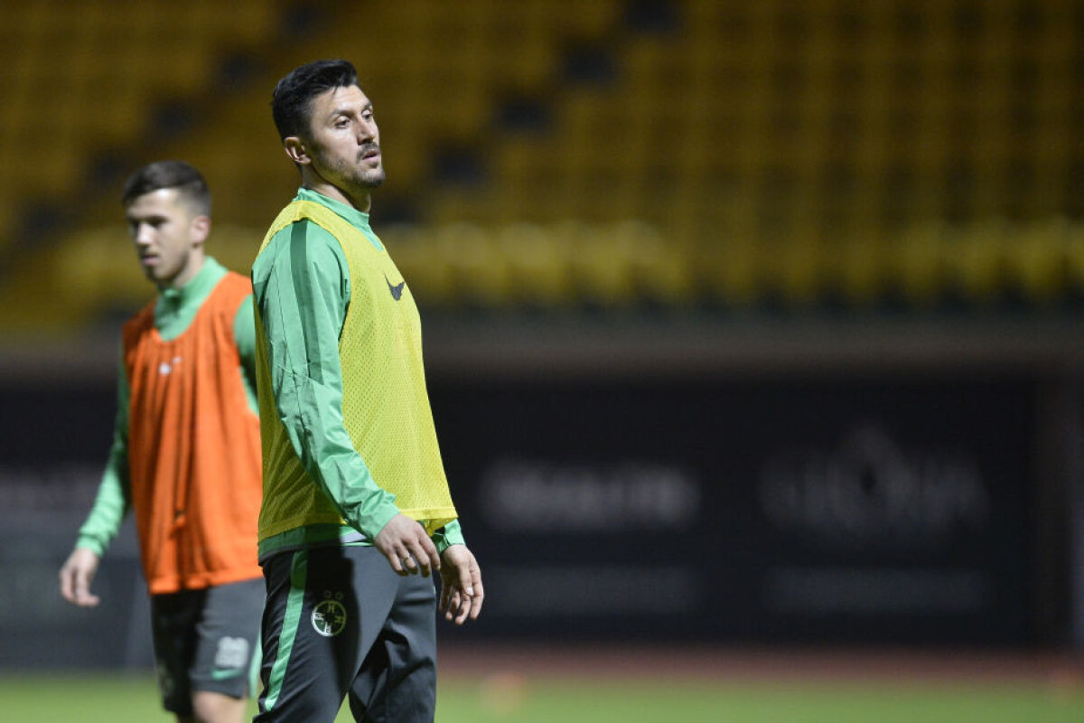 FOTO EXCLUSIV A ajuns pe mîna lui Reghe! Primele imagini cu Marica la antrenamentele Stelei