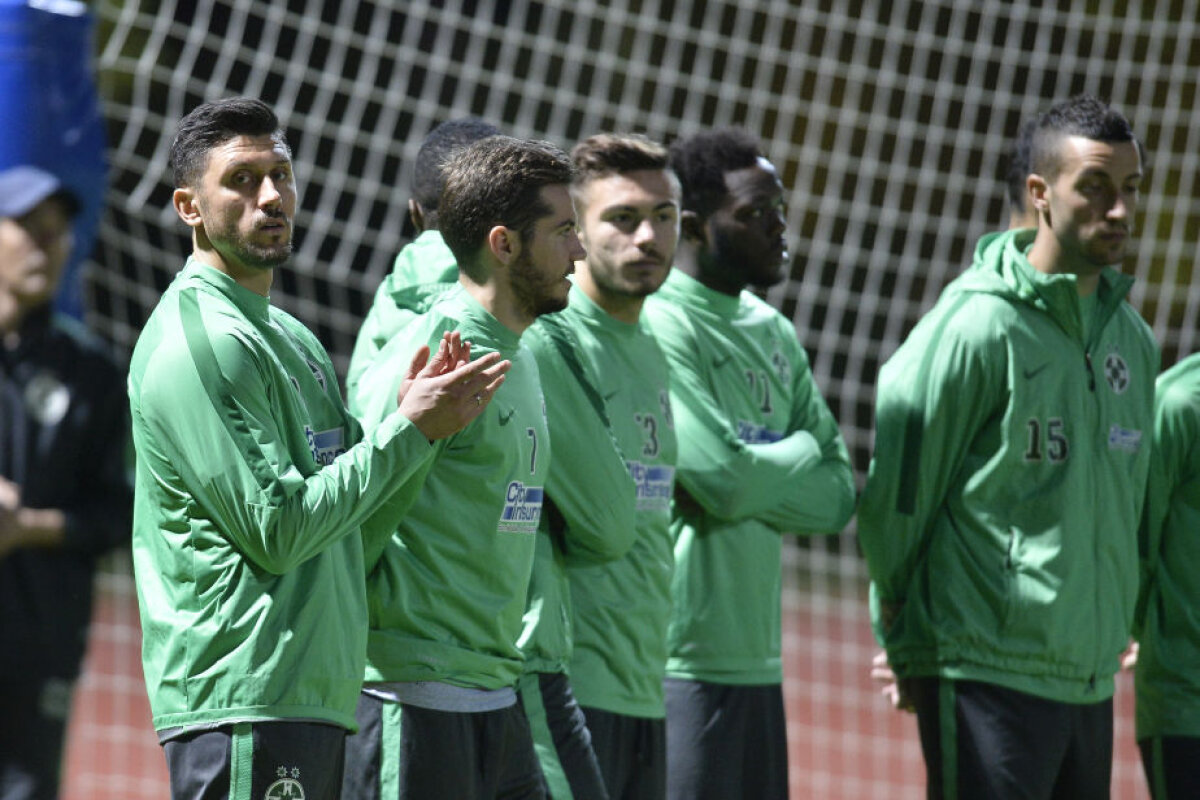 FOTO EXCLUSIV A ajuns pe mîna lui Reghe! Primele imagini cu Marica la antrenamentele Stelei