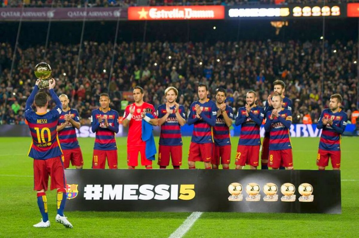 FOTO Messi, primit ca un erou pe Camp Nou » Argentinianul și-a prezentat Balonul de Aur + Coregrafia pregătită fotbalistului