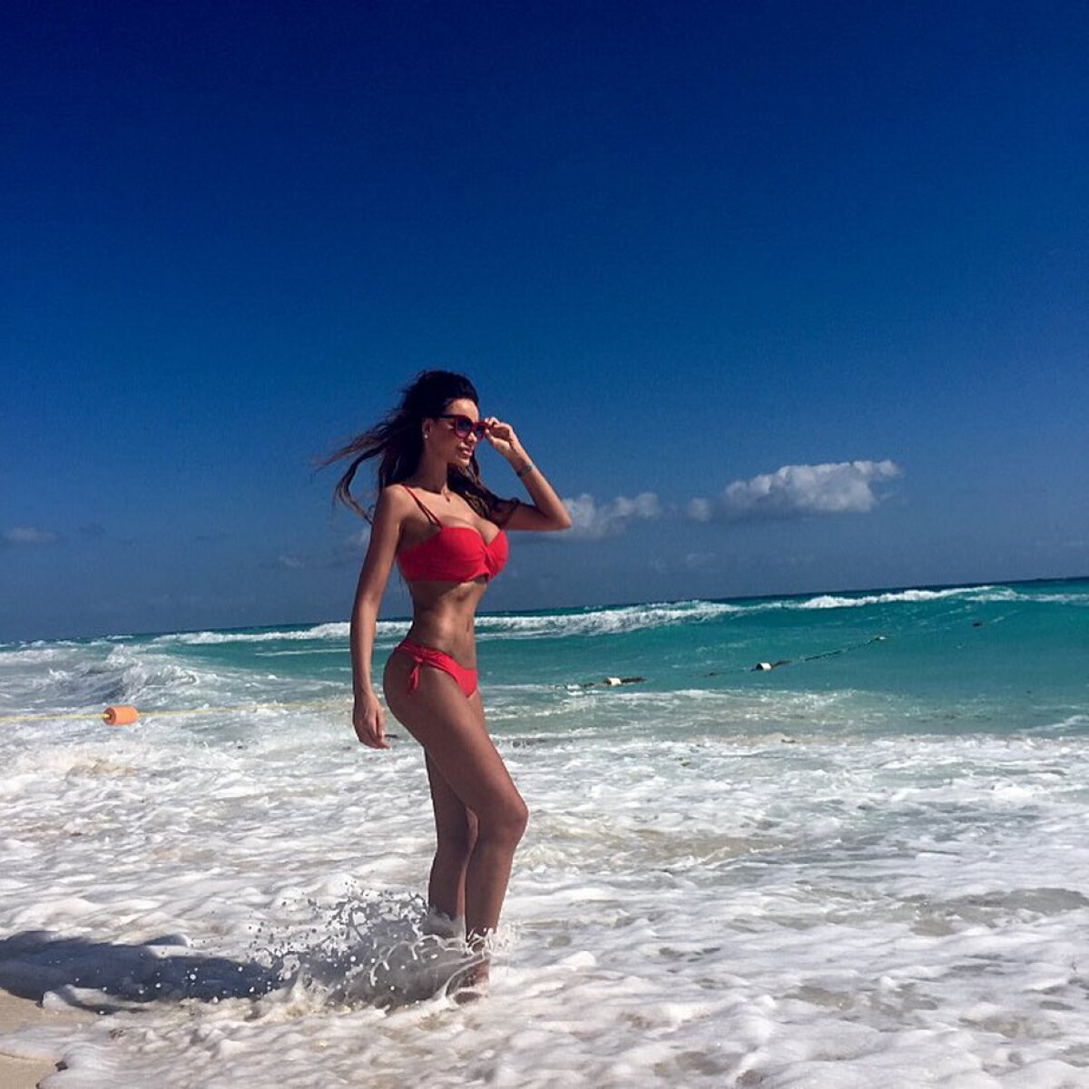 FOTO » Bianca Drăgușanu a înnebunit americanii! Imagini senzaționale din vacanță