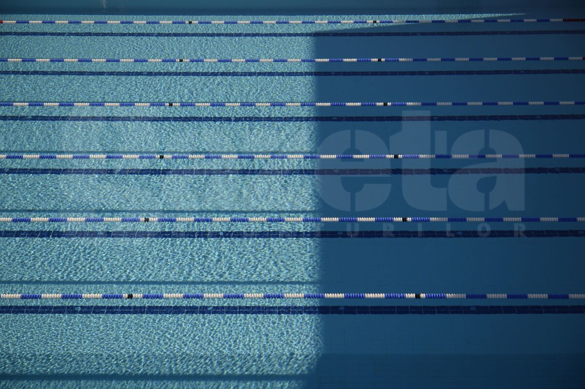 Ce nu găsești în România » Superbazin olimpic în ţara fără nataţie. Fotografii uimitoare 