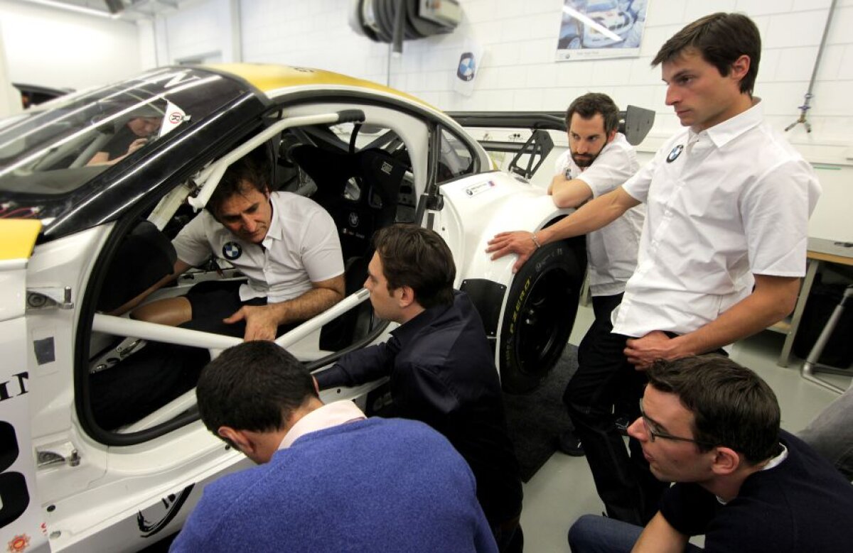 FOTO Poveștile lui Marin Dumitrescu și Alessandro Zanardi, doi eroi ai sportului cu motor, pe marile ecrane » Lansat în ziua în care românul a împlinit 97 de ani 