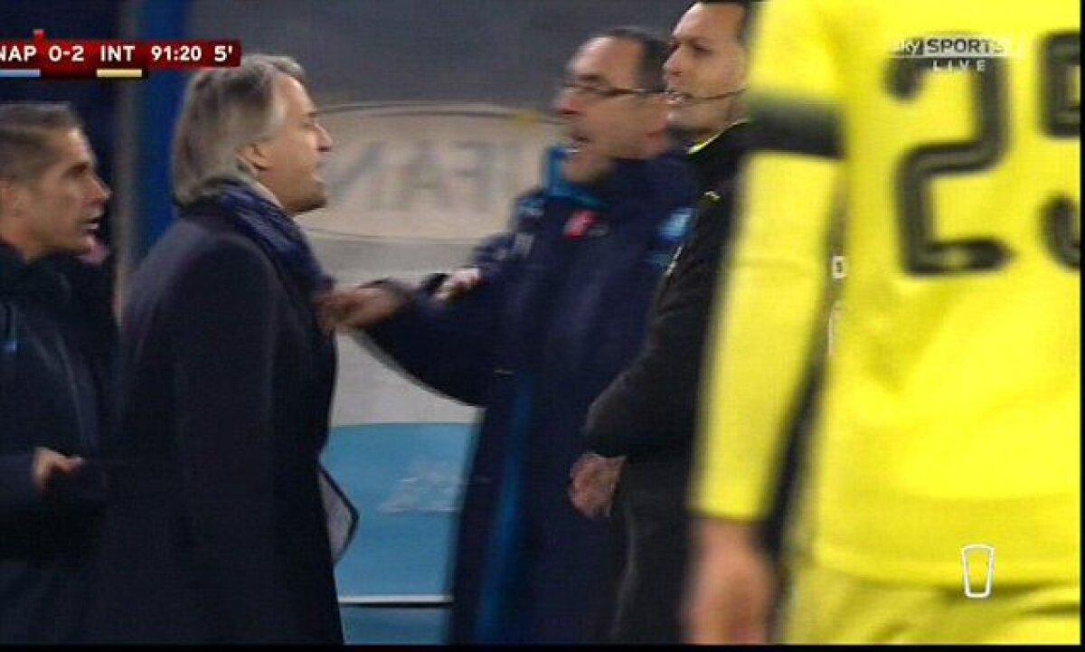 Insultat de Sarri, Mancini acuză după ce Inter a eliminat-o pe Napoli din Cupă: ”Un rasist nu poate antrena!”