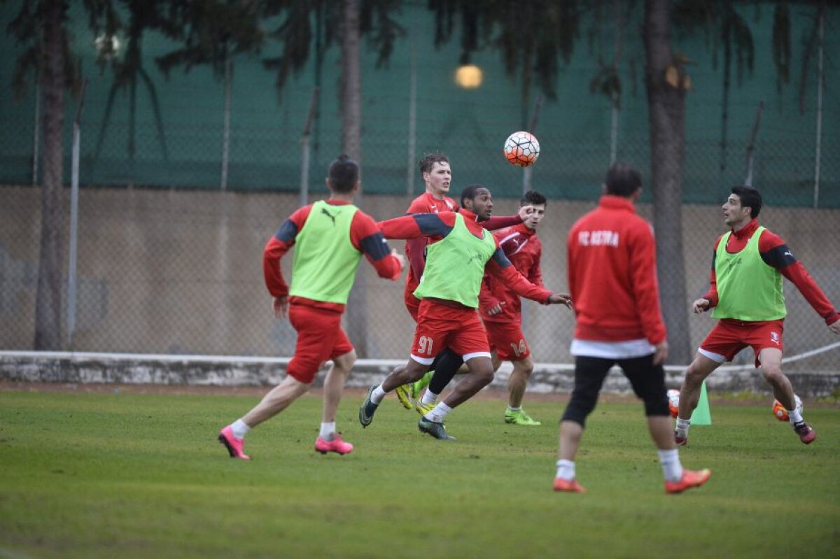 CORESPONDENȚĂ DIN CIPRU Imagini de la antrenamentul Astrei » Cum decurg ședințele liderului Ligii 1