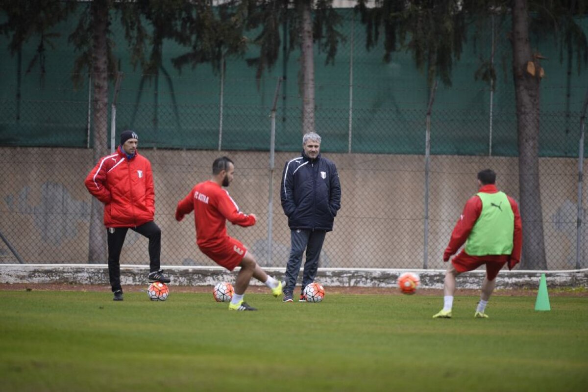 CORESPONDENȚĂ DIN CIPRU Imagini de la antrenamentul Astrei » Cum decurg ședințele liderului Ligii 1