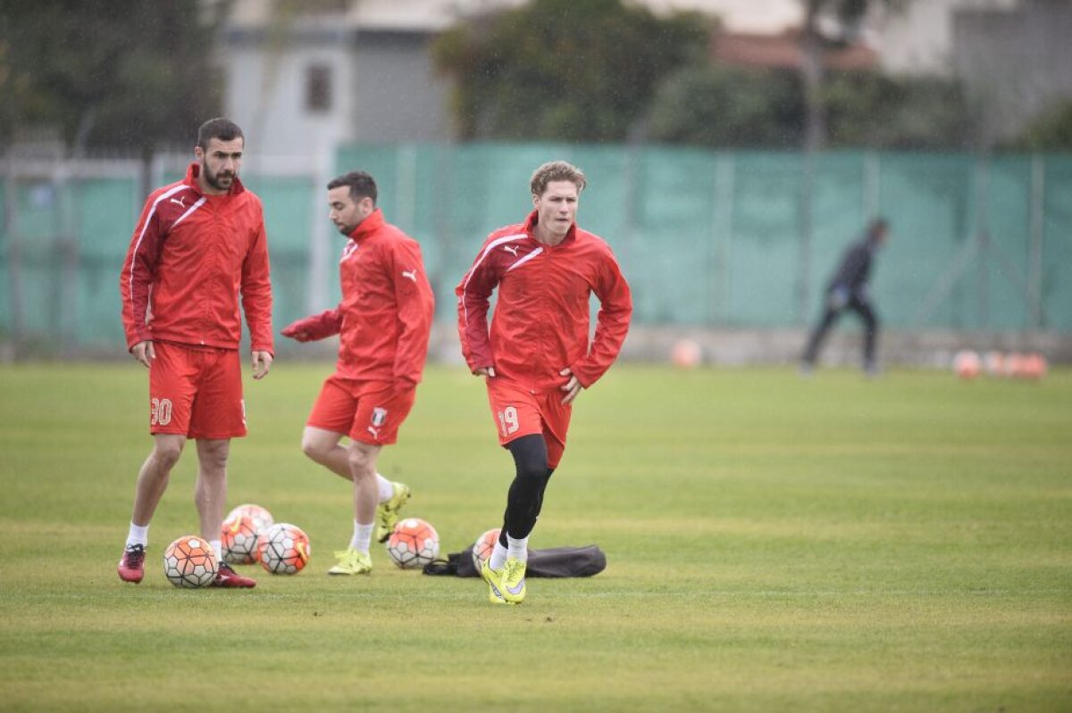 CORESPONDENȚĂ DIN CIPRU Imagini de la antrenamentul Astrei » Cum decurg ședințele liderului Ligii 1