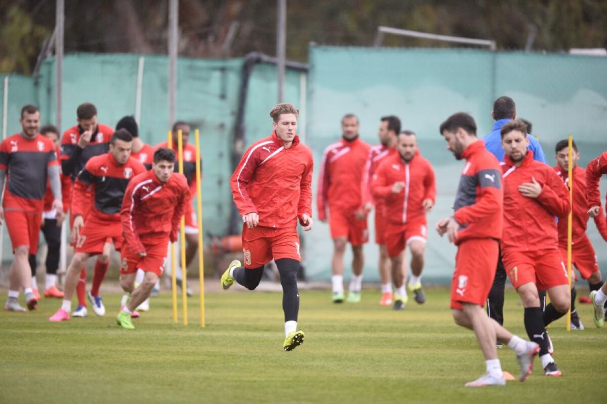 CORESPONDENȚĂ DIN CIPRU Imagini de la antrenamentul Astrei » Cum decurg ședințele liderului Ligii 1