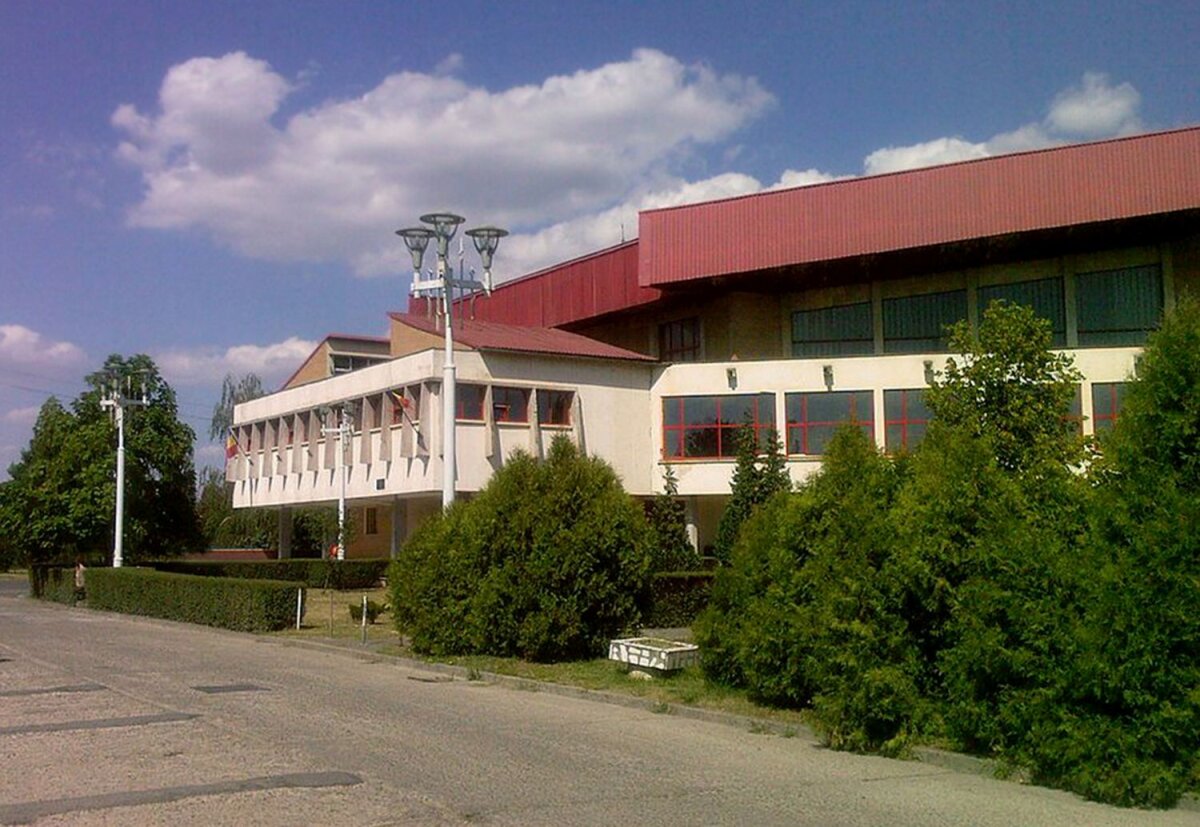 De rîs! S.O.S. Cupa Davis la Arad! Află de ce întîlnirea România - Slovenia de peste 6 săptămîni e în cumpănă