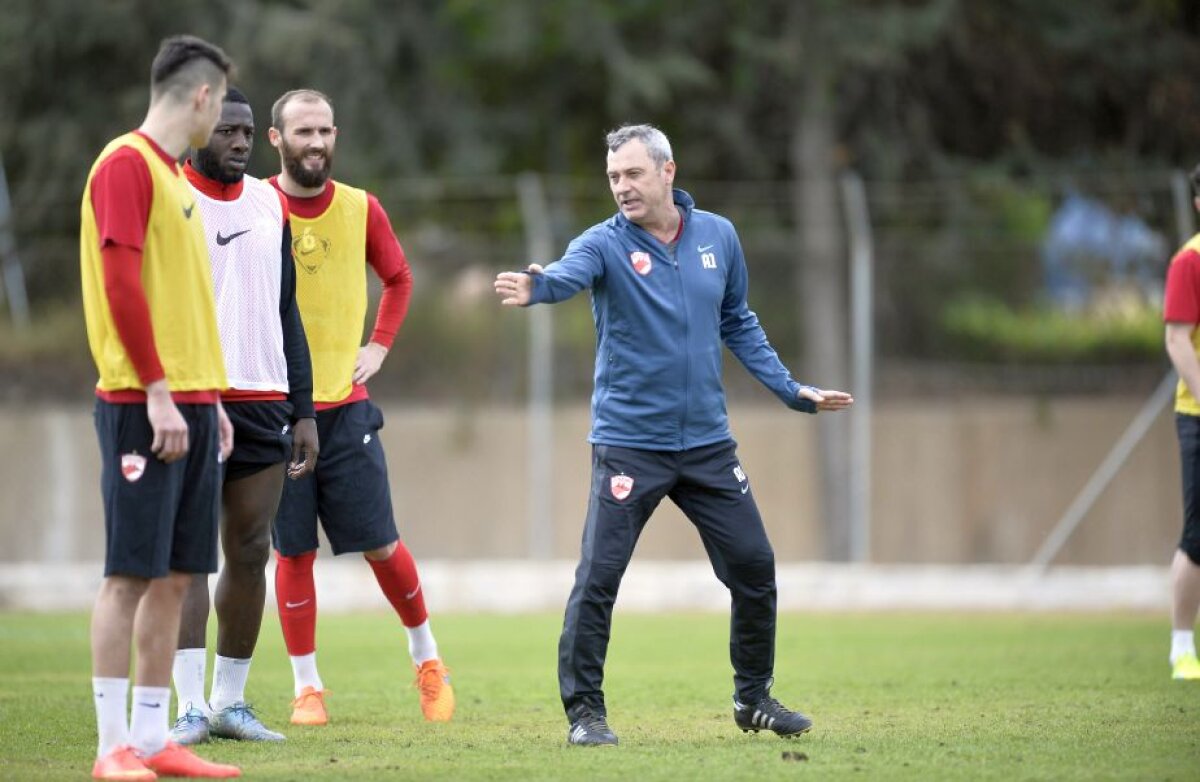 Neubert? Nu, Vasilcan! Fotografii spectaculoase din cantonamentul lui Dinamo din Cipru!