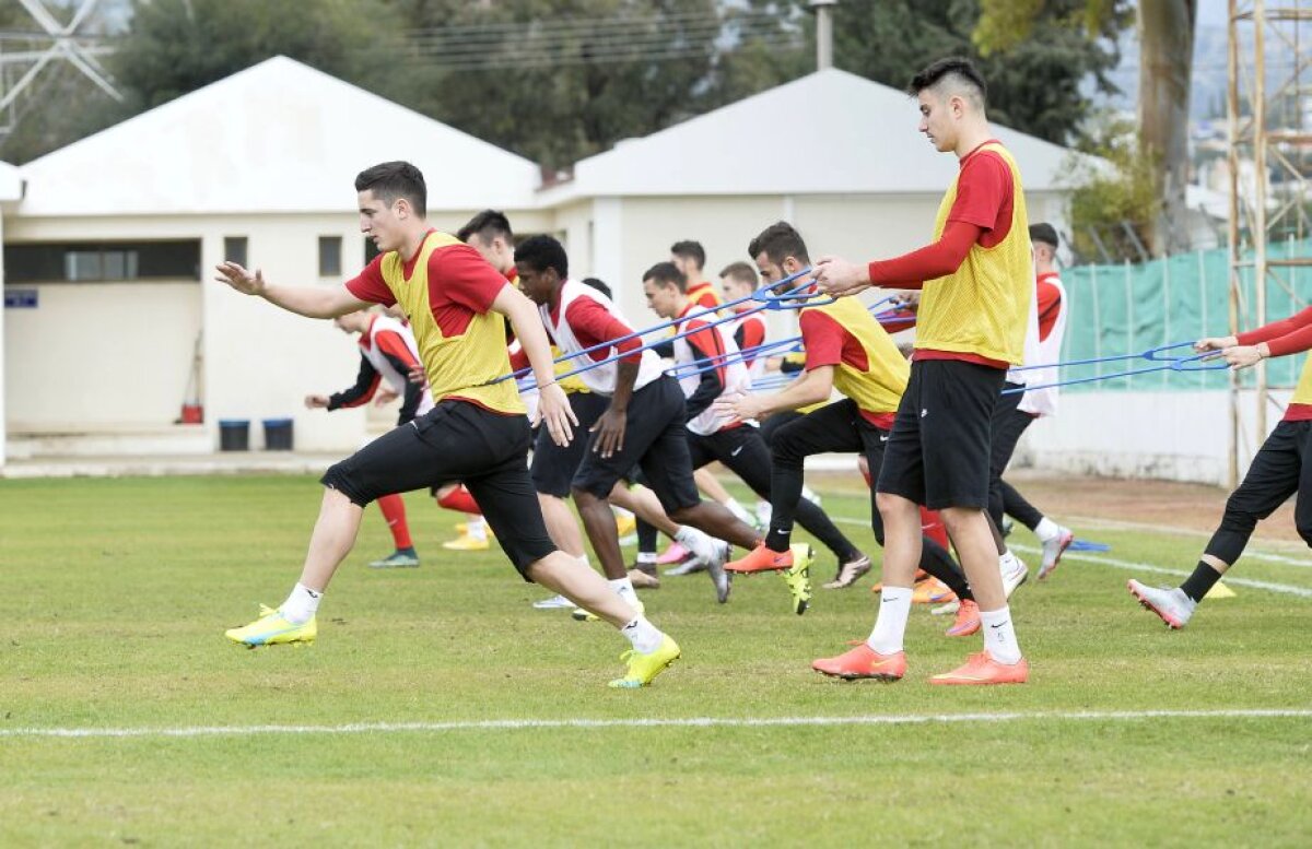 Neubert? Nu, Vasilcan! Fotografii spectaculoase din cantonamentul lui Dinamo din Cipru!
