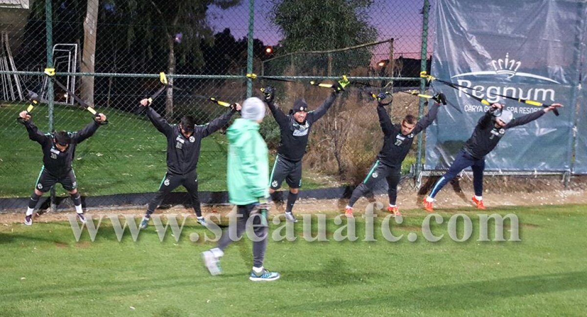 FOTO Reghe a început numărătoarea inversă pentru amicalul cu Ujpest » Steaua a făcut azi primele antrenamente de la revenirea în Turcia