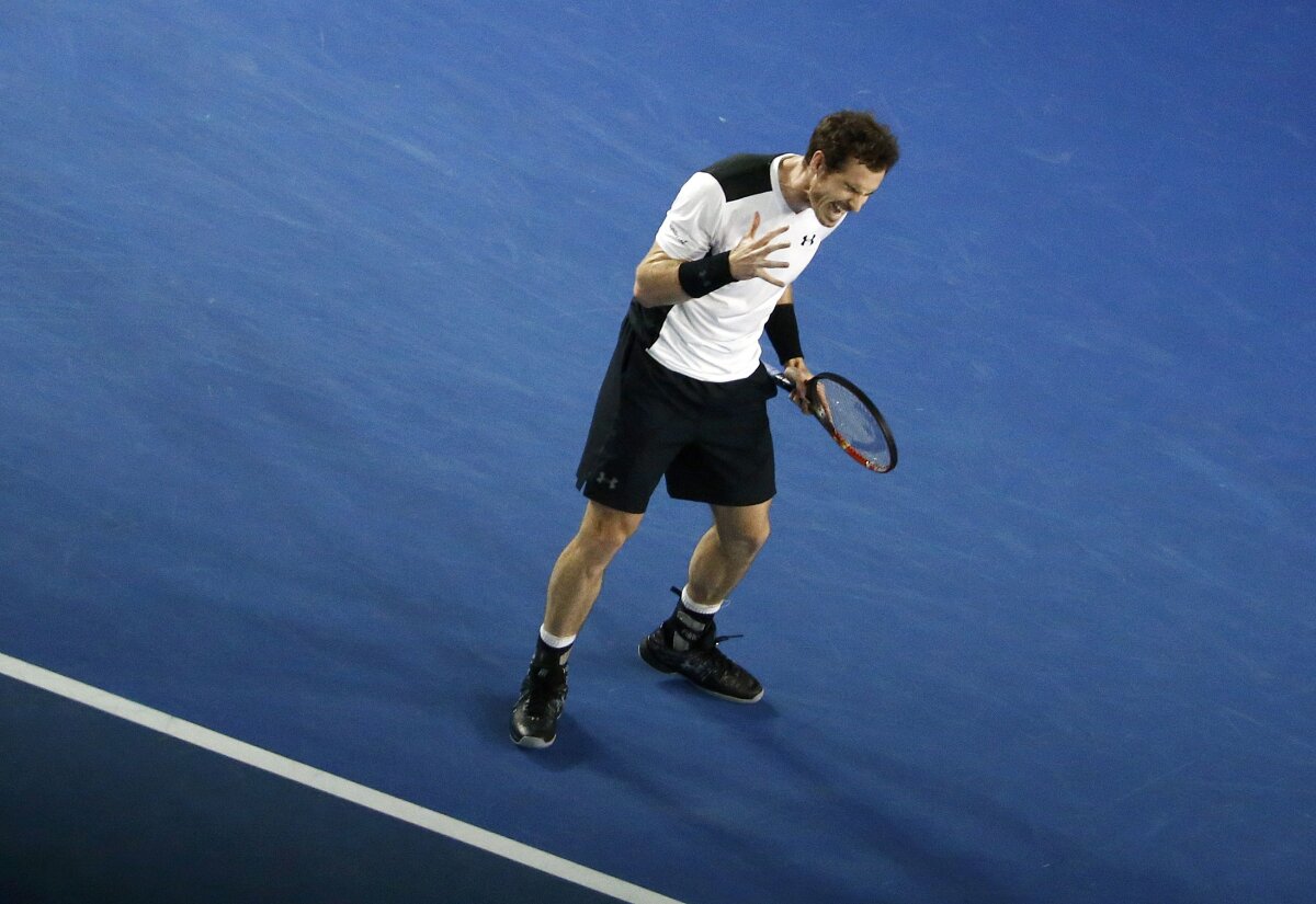 FOTO » Thriller de 4 ore și 5 seturi în semifinale la Australian Open » Murray trece de Raonici și ajunge în finală