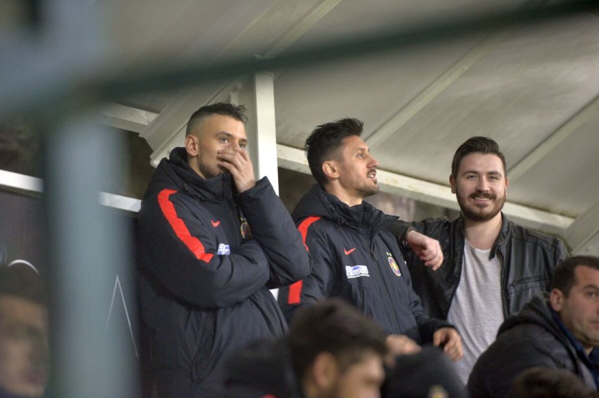 Surpriză la amicalul României: jucătorii Stelei au venit la teren