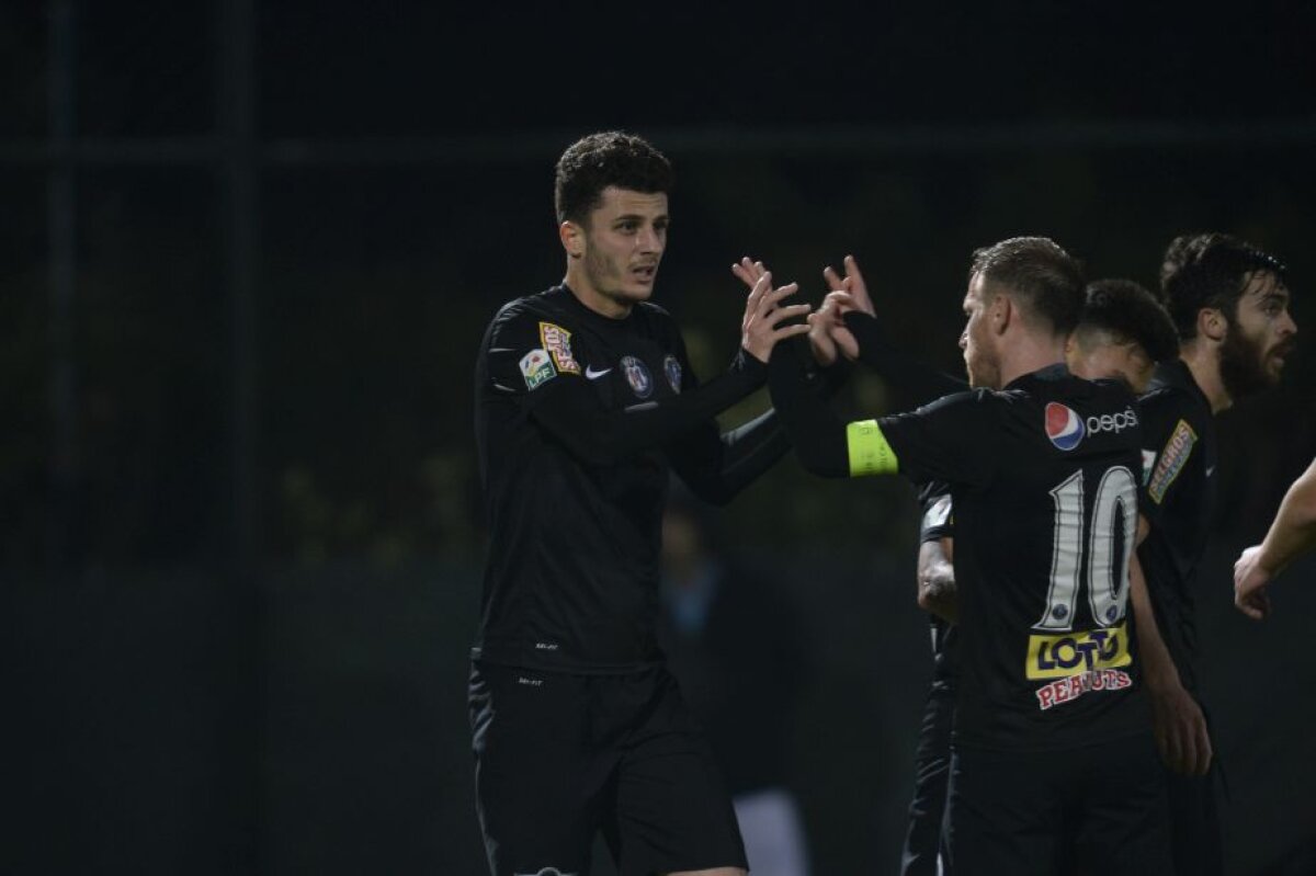 FOTO Perfecţionistul » Un singur "Bravo, copii, bine!" au primit jucătorii Viitorului din partea lui Hagi, după golul victoriei cu Vojvodina