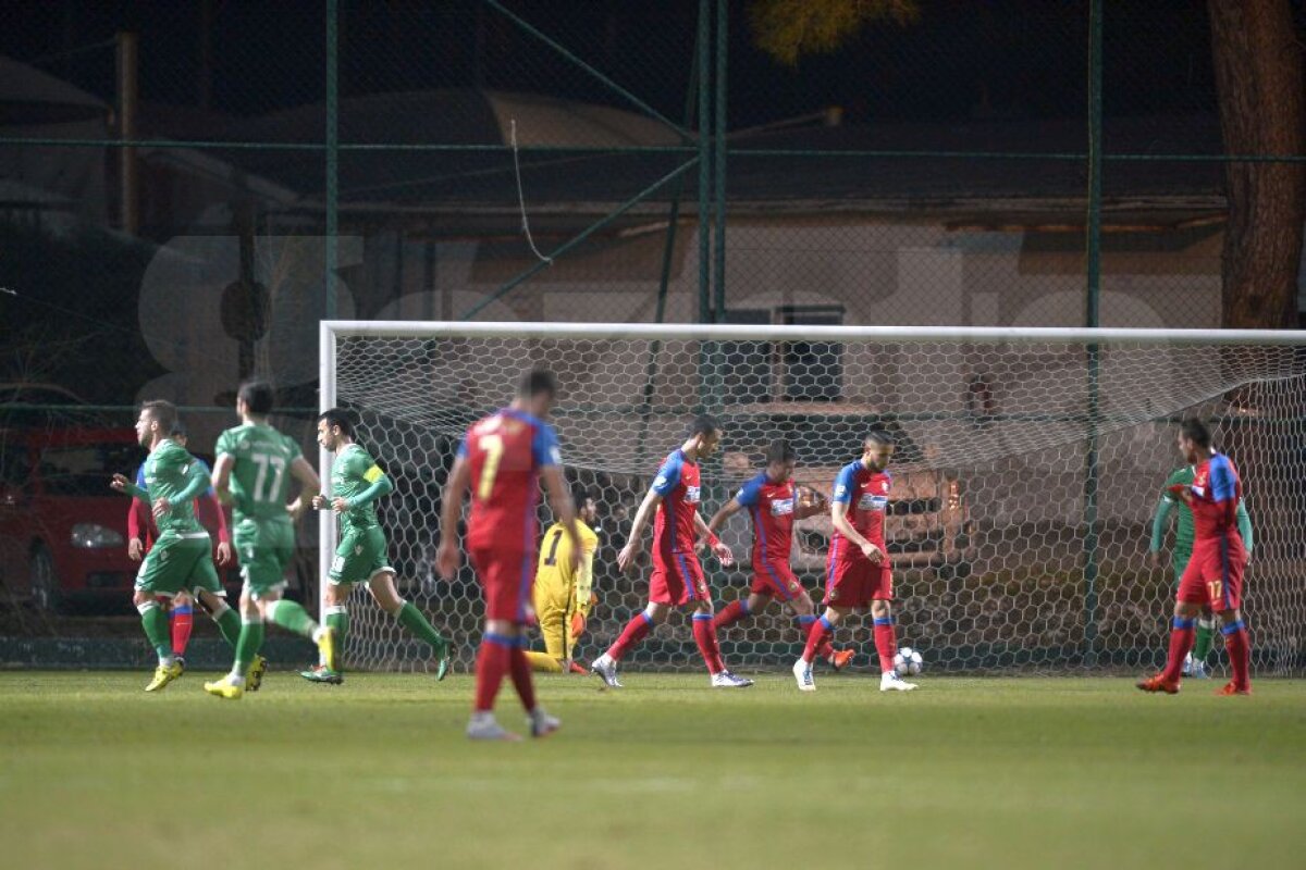 VIDEO+FOTO Moţificaţi » Cosmin, portarul-minune ce a scos Steaua din Champions League în 2014, le-a oferit iar venin rivalilor