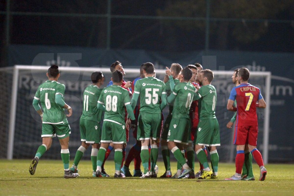 VIDEO+FOTO Moţificaţi » Cosmin, portarul-minune ce a scos Steaua din Champions League în 2014, le-a oferit iar venin rivalilor