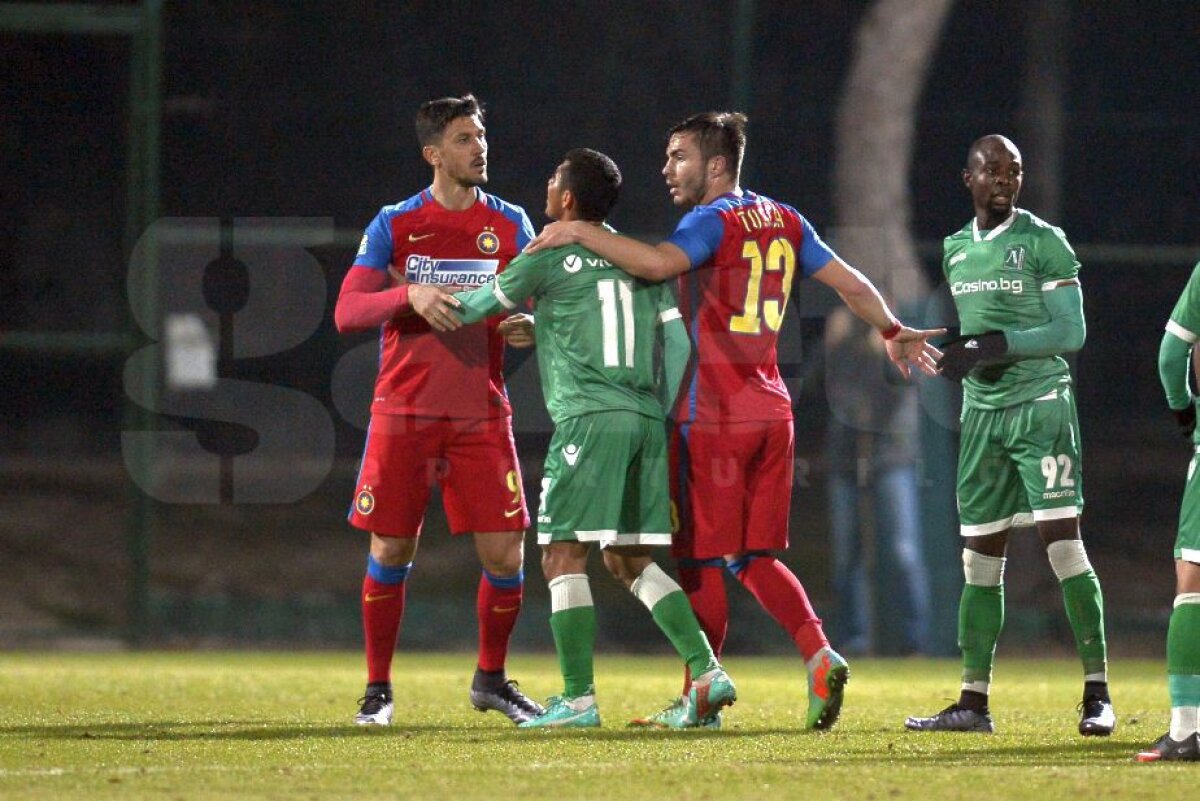 VIDEO+FOTO Moţificaţi » Cosmin, portarul-minune ce a scos Steaua din Champions League în 2014, le-a oferit iar venin rivalilor